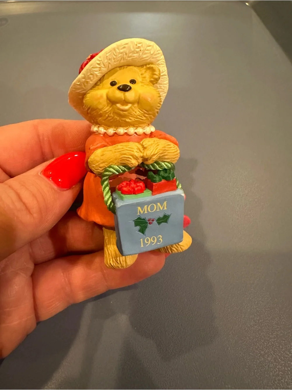 Vintage Hallmark Christmas Ornament | Mom 1993